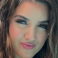 Madeline Rose Nøgen
