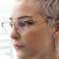 Madu Garbin Nøgen