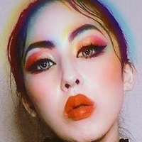 Maika Kamisusaki Nøgen
