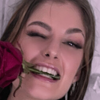 maikeelenna Nøgen
