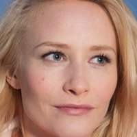 Malla Malmivaara Nøgen