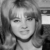 Mandy Rice-Davies Nøgen