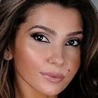 Manuela Ferrera Nøgen