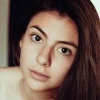Manuela Velez Nøgen