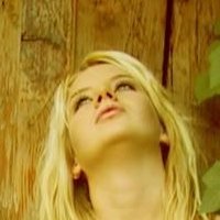 Maria 'Fuzz' Malo Nøgen