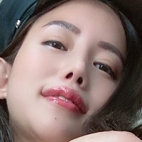 Maria Nagai Nøgen