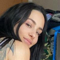 Maria Phlores Nøgen