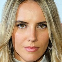 Maria Volk Nøgen