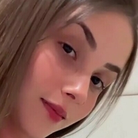 Mariana Batista Nøgen