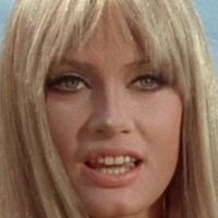 Marisa Mell Nøgen