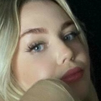 mayaaclark Nøgen