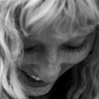 McKenzie Iazzetta Nøgen