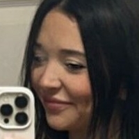 Megreily Nøgen