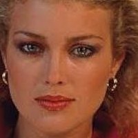 Melody Anderson Nøgen