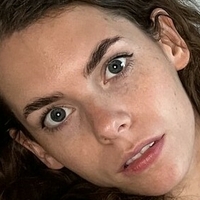 Mia Hill Nøgen
