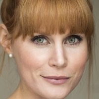 Michelle Blundell Nøgen