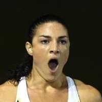 Michelle Jenneke Nøgen