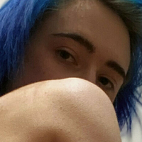 micugh Nøgen
