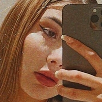 Mila Bernal Nøgen