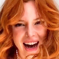 Millie Court Nøgen