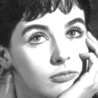 Millie Perkins Nøgen