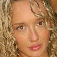 Millie Smith Nøgen