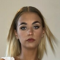 Milly Armstrong Nøgen