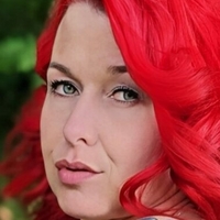Mina Knight Nøgen