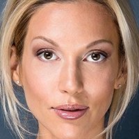 Miriam McDonald Nøgen