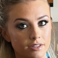 Miss Alice Wild Nøgen