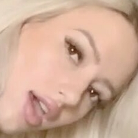 Miss Bee Nøgen