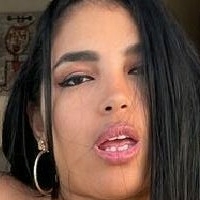 Miss Issy Nøgen