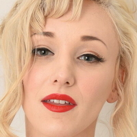 MissKittyQuinn Nøgen