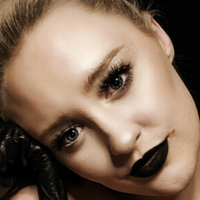 Mistress Primrose Nøgen