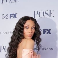 Mj Rodriguez Nøgen