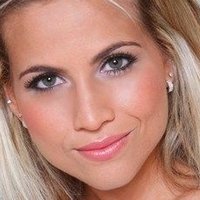 Monica Apor Nøgen