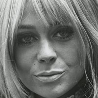 Monika Ringwald Nøgen