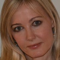 Monique Moore Nøgen