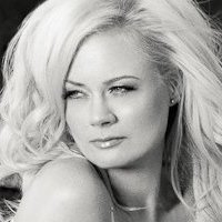Monique Sluyter Nøgen