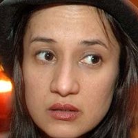 Myriam Abbas Nøgen