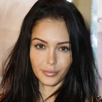 Nabilla Benattia Nøgen
