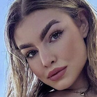 Nadine Kierspel Nøgen