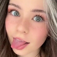nadinebreaty Nøgen