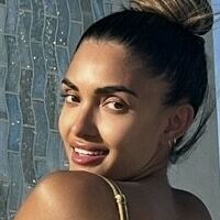 Nadiya Khan Nøgen