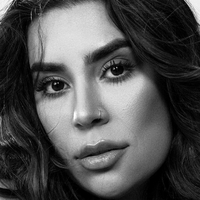 Naiara Azevedo Nøgen