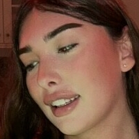 Naomi.mgn Nøgen