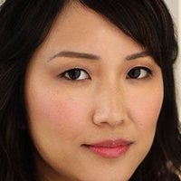 Natalie Kim Nøgen