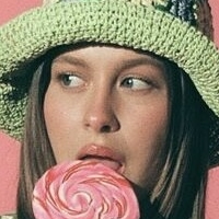 Natasha Bure Nøgen