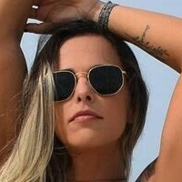 Nathália Fones Nøgen