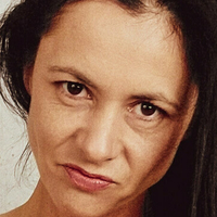 Nathalie Petronelli-Stone Nøgen